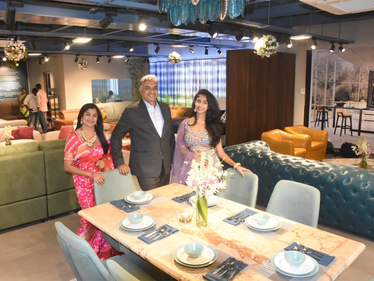 Restly_20Furniture_20Launch_20In_20Hyderabad-5.jpg 5
