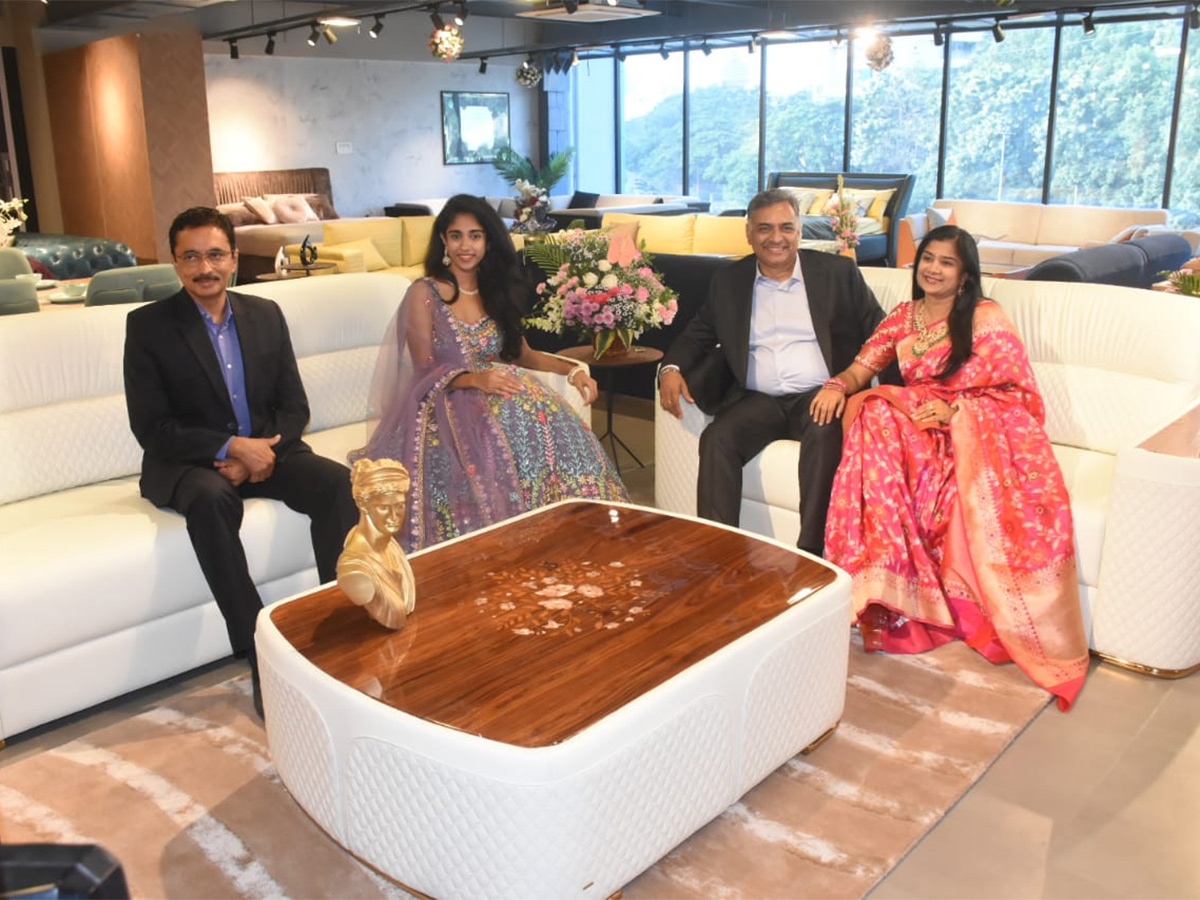 Restly_20Furniture_20Launch_20In_20Hyderabad-7.jpg 7