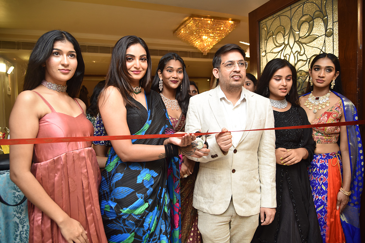 sutraa_20exhibition_20hyderabad_202023-1.jpg 1