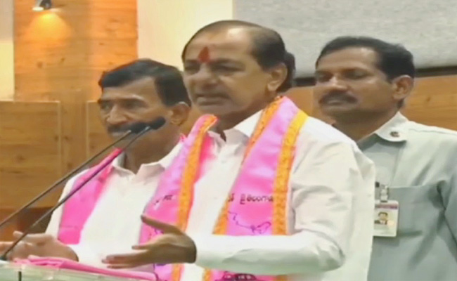 CMKCR.jpg