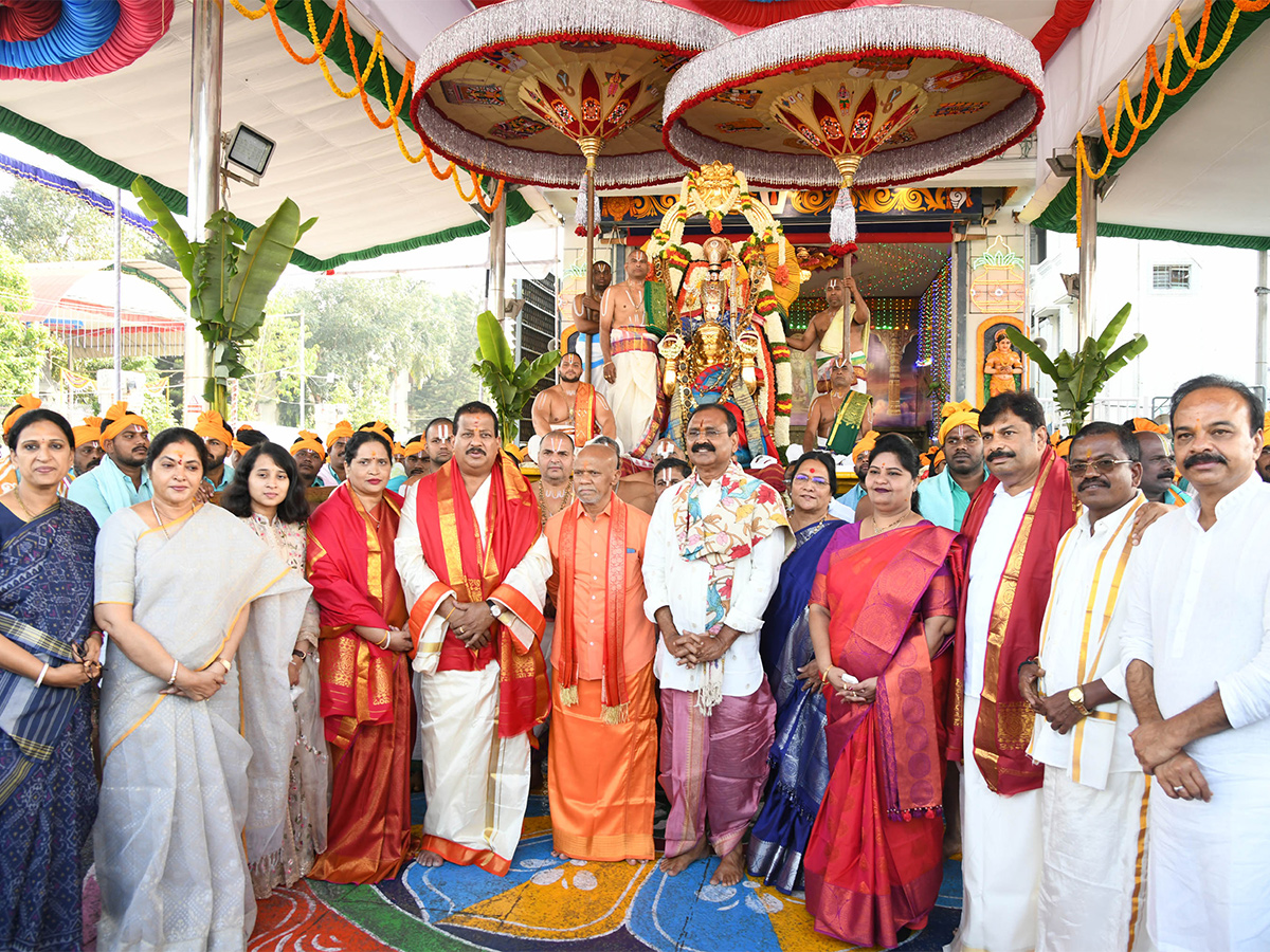 Hanumantha_20Vahana_20Tirumala_20brahmotsavam_202023_20Pics-11.jpg 11