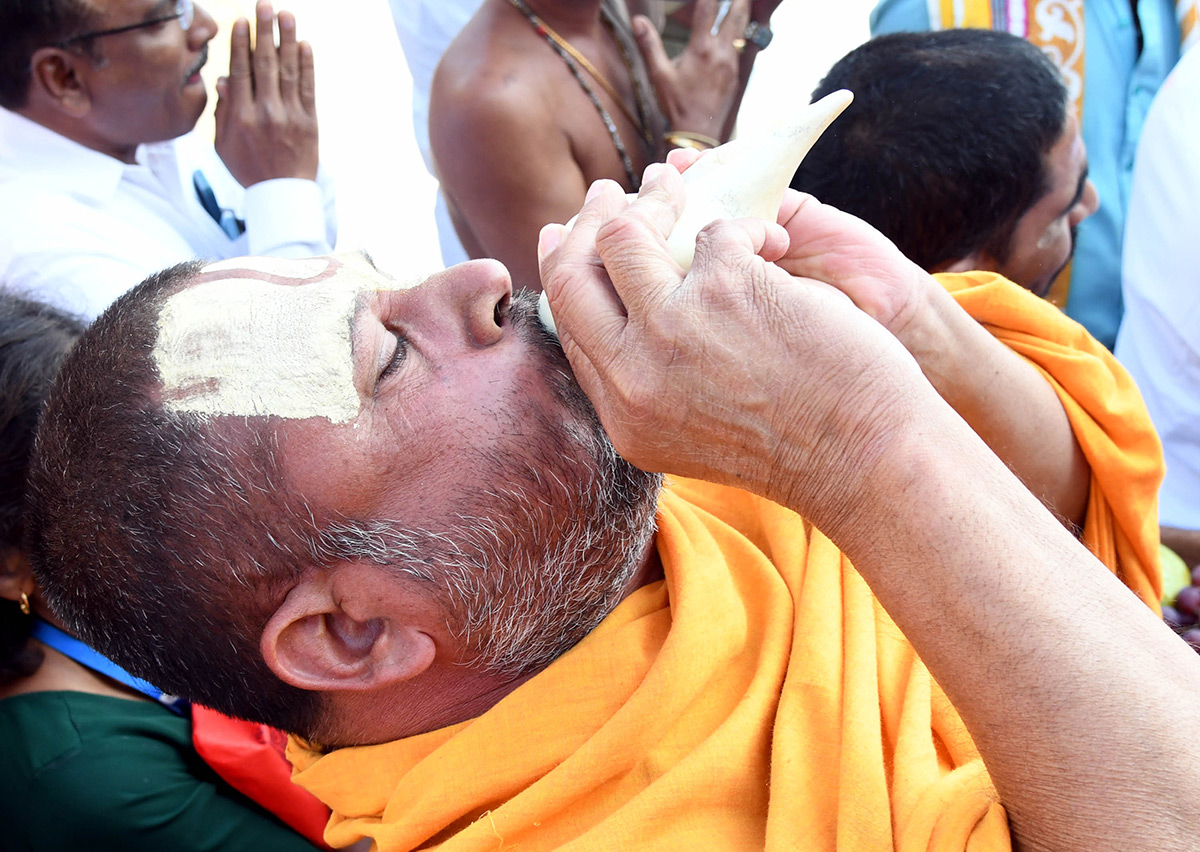 Hanumantha_20Vahana_20Tirumala_20brahmotsavam_202023_20Pics-32.jpg 30