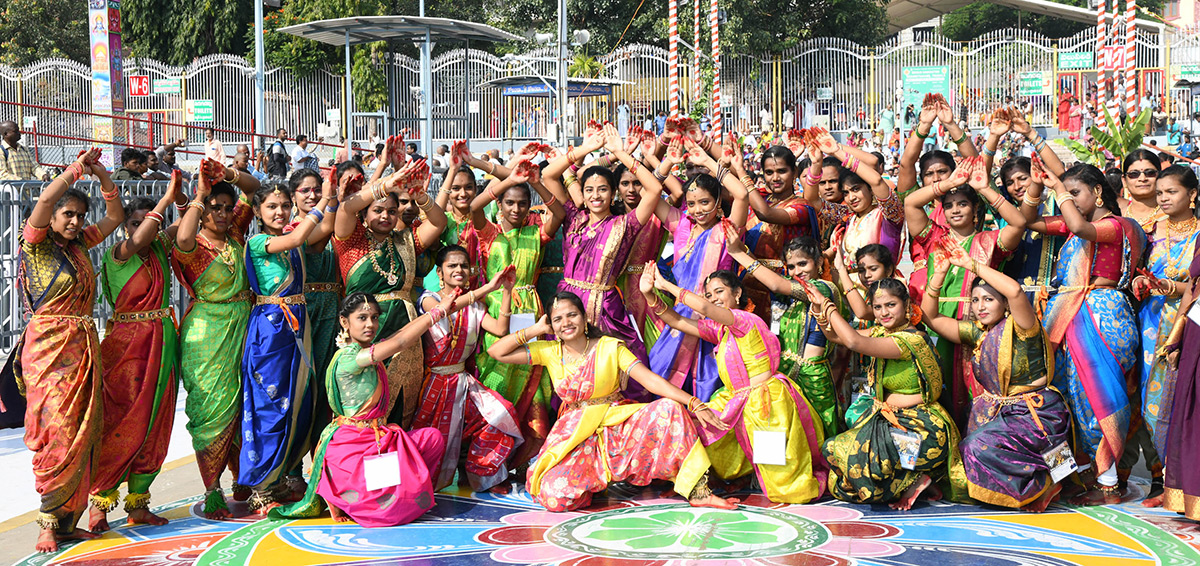 Hanumantha_20Vahana_20Tirumala_20brahmotsavam_202023_20Pics-34.jpg 32