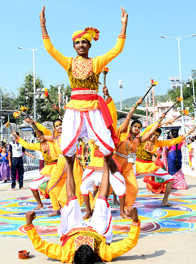 Hanumantha_20Vahana_20Tirumala_20brahmotsavam_202023_20Pics-41.jpg 39