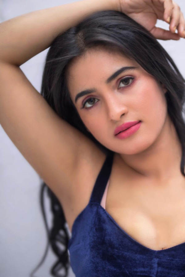 Rathika_20Rose_20BigBoss_20Telugu_207_20Stunning_20Photos_3.jpg 4