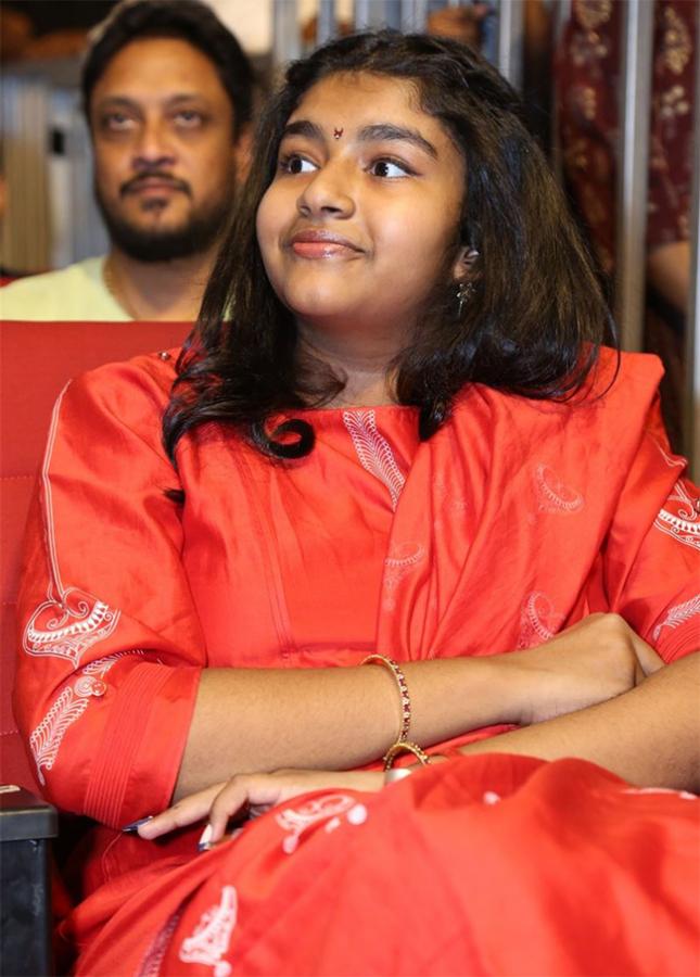 Renu_20Desai_20Daughter_20Aadhya_20Stills-19.jpg 15