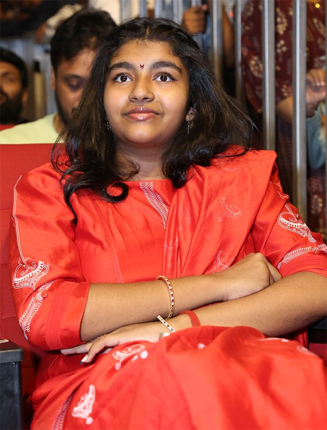 Renu_20Desai_20Daughter_20Aadhya_20Stills-21.jpg 17