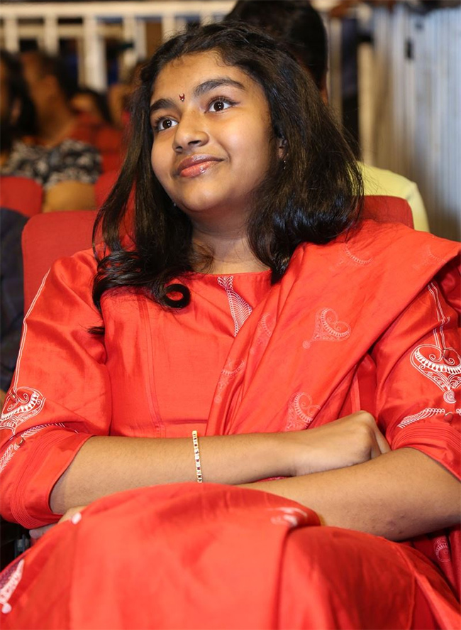 Renu_20Desai_20Daughter_20Aadhya_20Stills-5.jpg 5