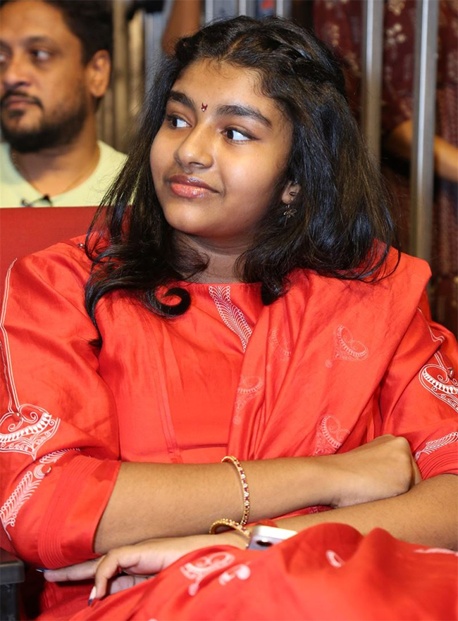 Renu_20Desai_20Daughter_20Aadhya_20Stills-8.jpg 8