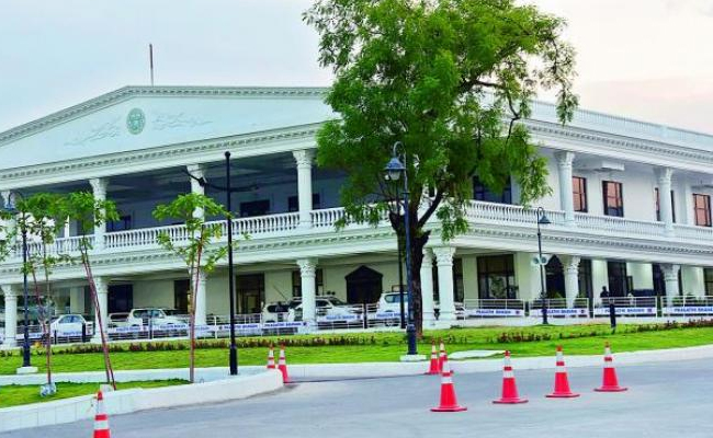 Telangana-EC-Notices-Pragat.jpg