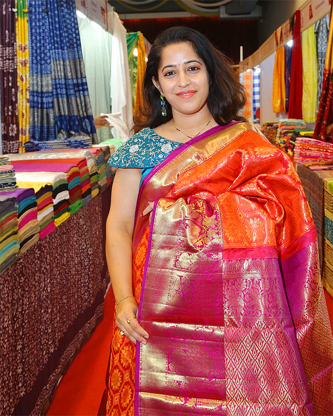 sarees_20exhibition_20in_20hyderabad-2.jpg 2