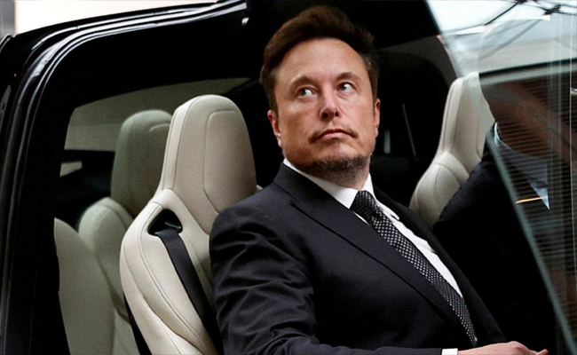 tesla01.jpg