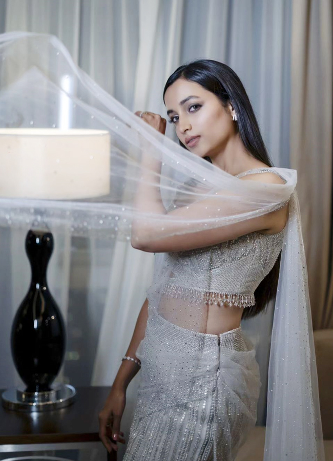 Srinidhi_Shetty_13.jpg 14