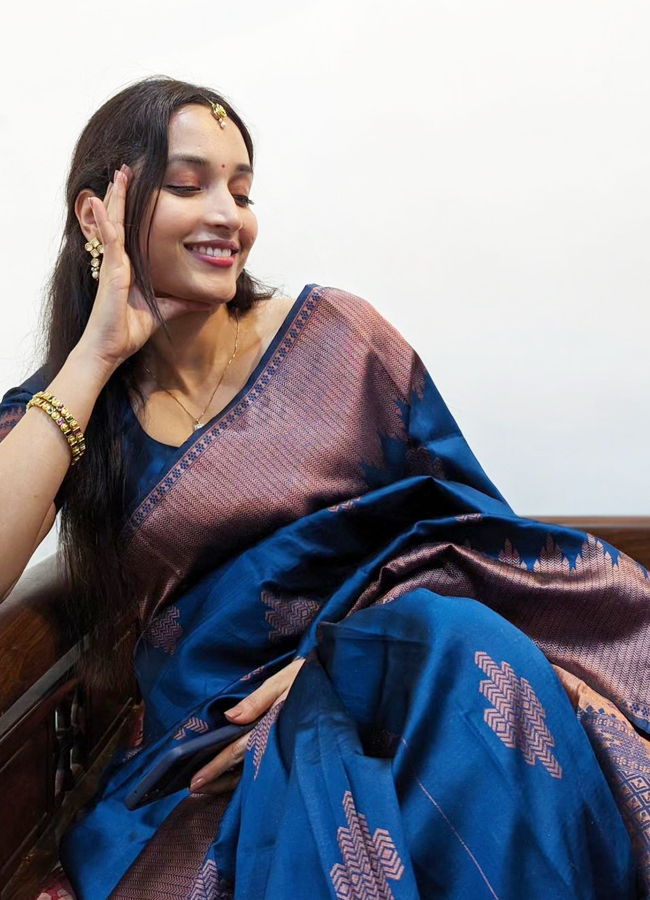 Srinidhi_Shetty_8.jpg 9