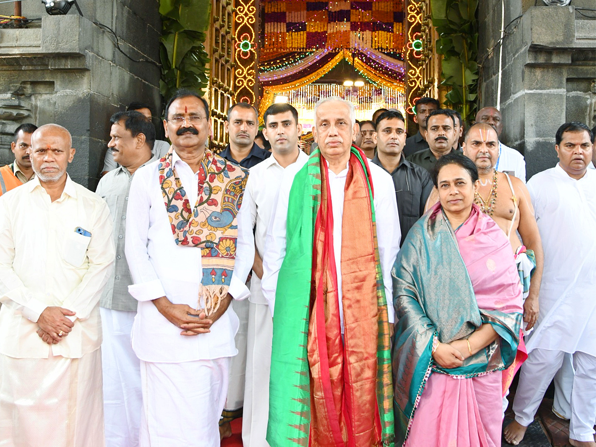Andhra_20Pradesh_20Governor_20Abdul_20Nazeer_20Visited_20Tirumala_20PHotos_1.jpg 1