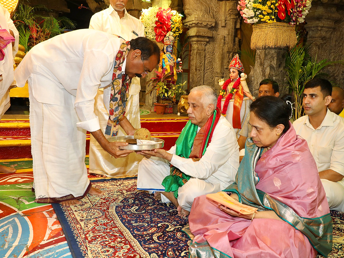 Andhra_20Pradesh_20Governor_20Abdul_20Nazeer_20Visited_20Tirumala_20PHotos_17.jpg 17