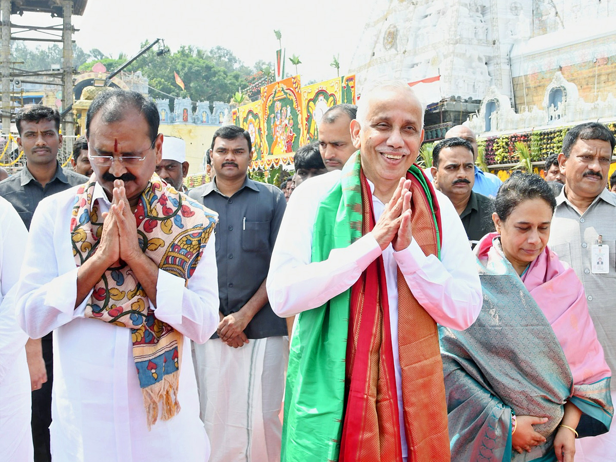 Andhra_20Pradesh_20Governor_20Abdul_20Nazeer_20Visited_20Tirumala_20PHotos_5.jpg 5