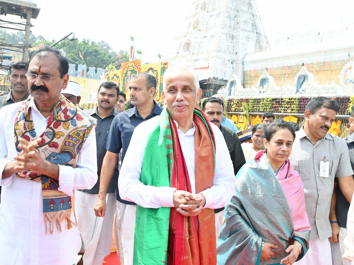 Andhra_20Pradesh_20Governor_20Abdul_20Nazeer_20Visited_20Tirumala_20PHotos_6.jpg 6