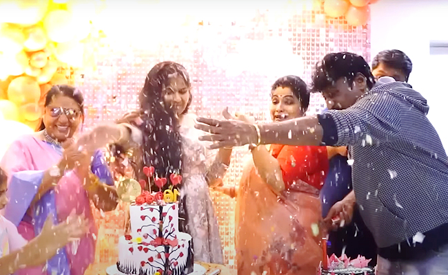 Haritha_20Jackie_20Daughter_20Birthday_20Celebrations_20PHotos_1.jpg 2