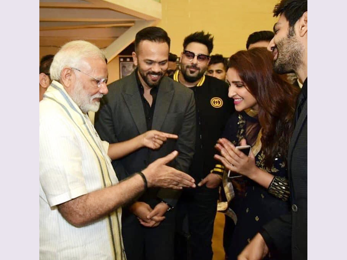 Parineeti-chopra-18.jpg 19