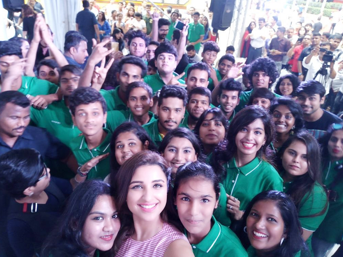 Parineeti-chopra-22.jpg 23