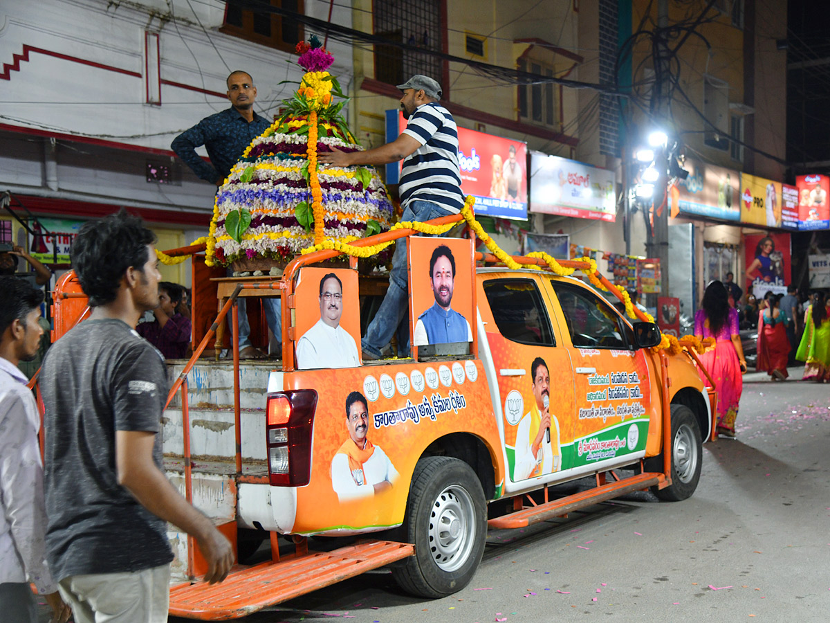 saddula_20bathukamma_20CeleBrations_20in_20Telangana_20Photo2.jpg 3