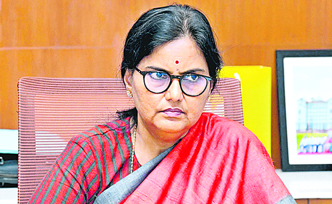 shanthi_20kumarti.jpg