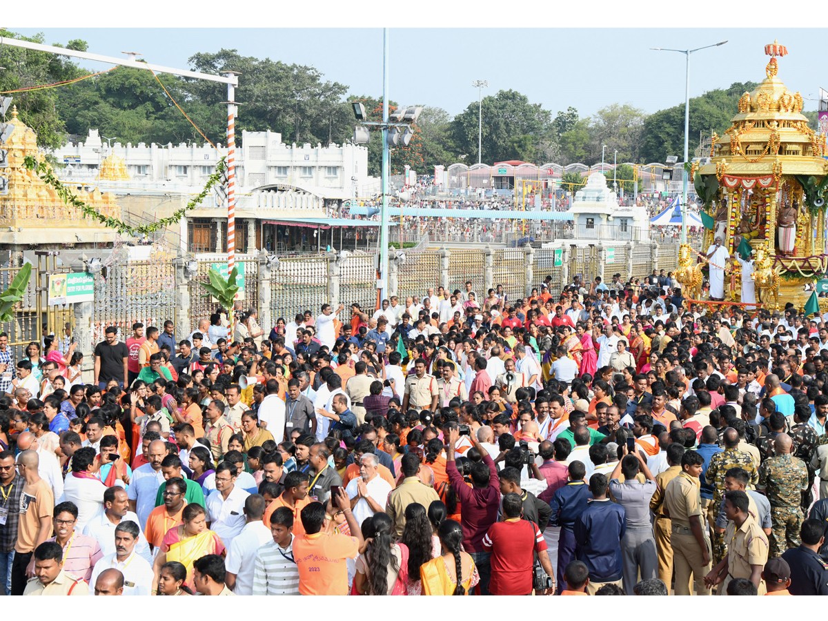 tirupathi-utsavam-11.jpg 11
