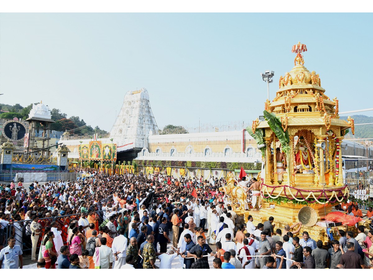 tirupathi-utsavam-12.jpg 12
