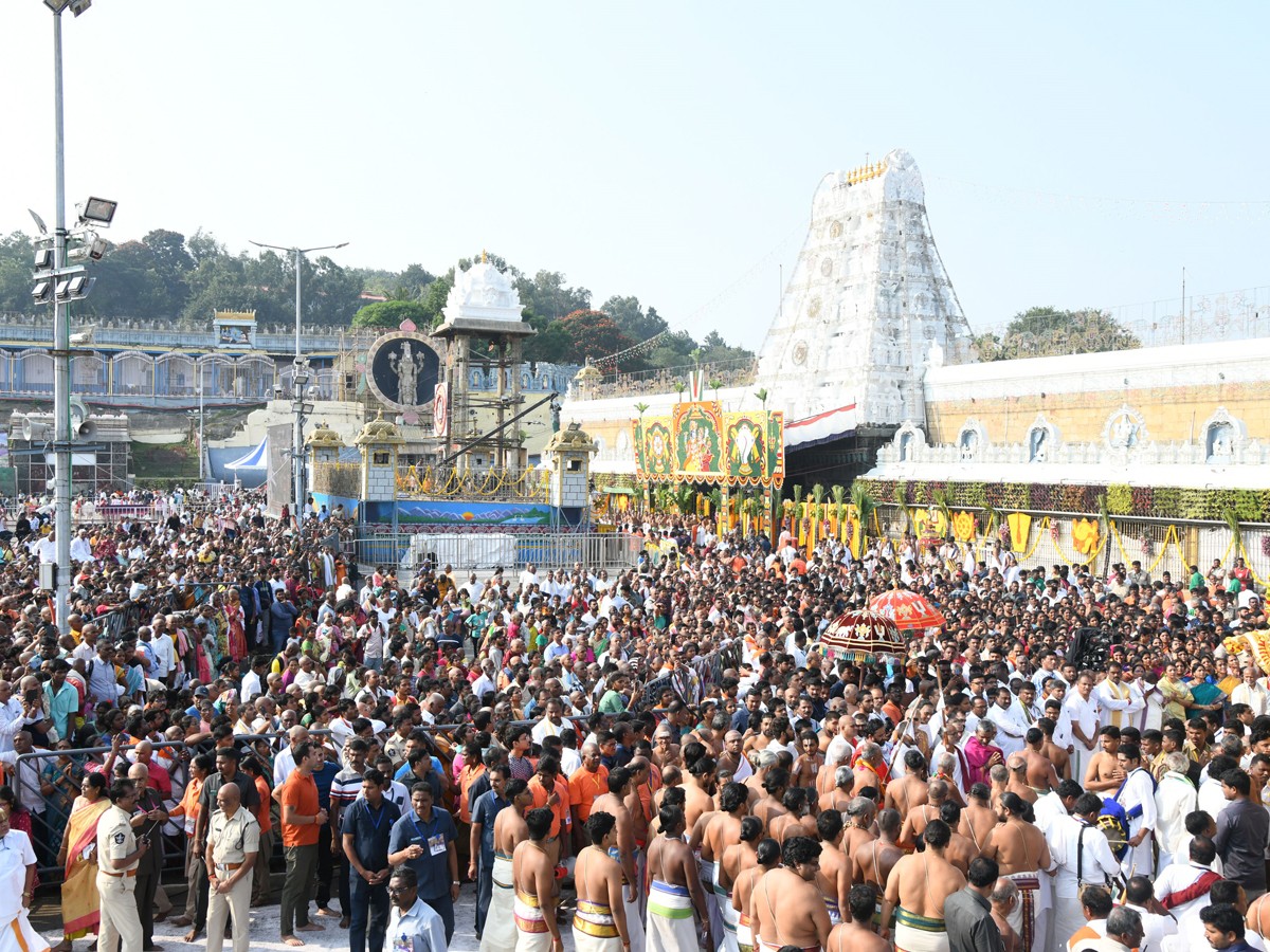 tirupathi-utsavam-13.jpg 13