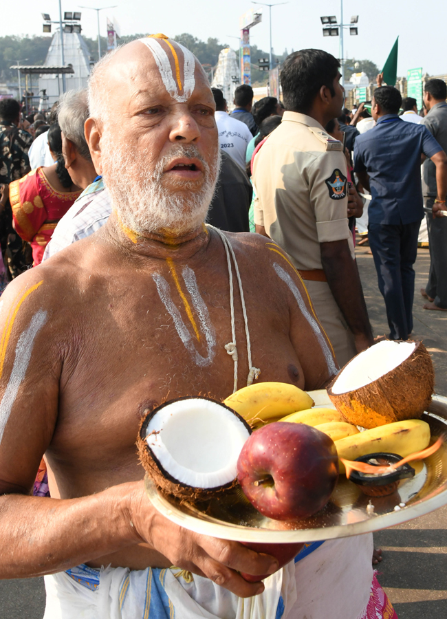 tirupathi-utsavam-22.jpg 22