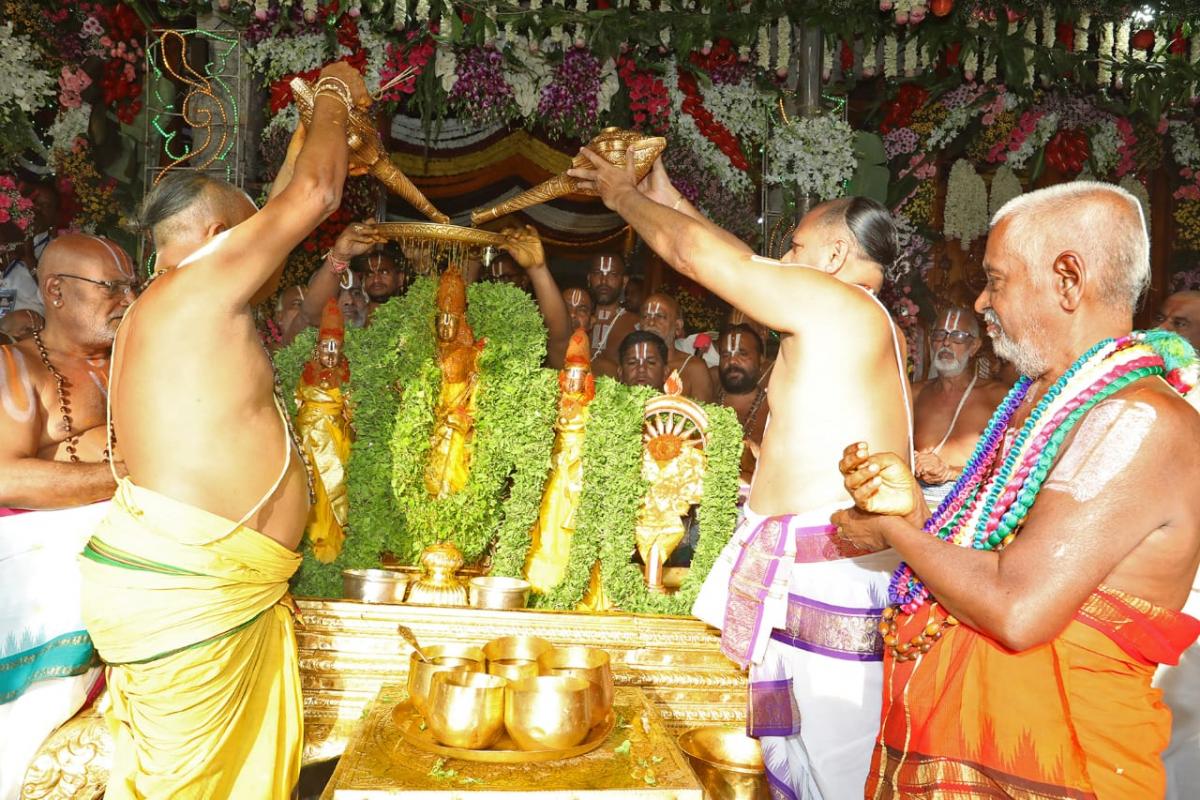 Chakra-Snanam-37.jpeg 38