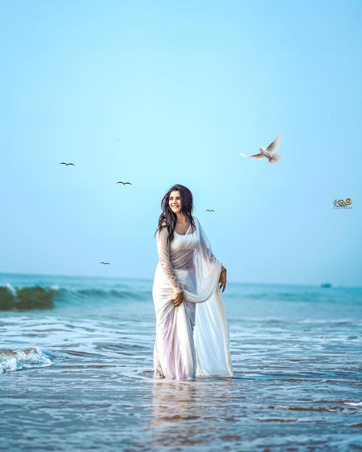Jabardasth-Varsha-11.jpg 11