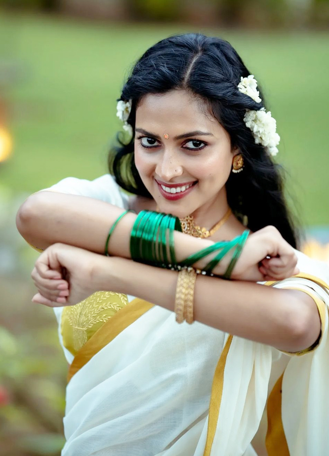 Amala-Paul-23.jpg 24