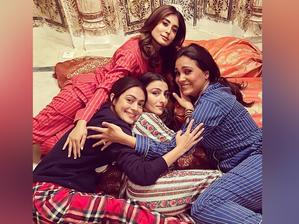 Kritika-Kamra-31.jpg 32
