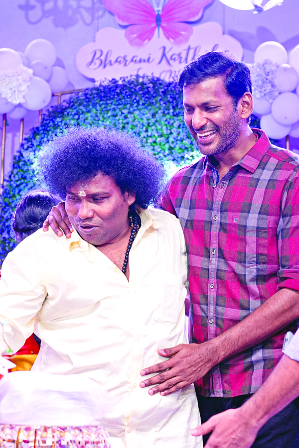Yogi-Babu-Daughter-First-Birthday-05.jpg 6