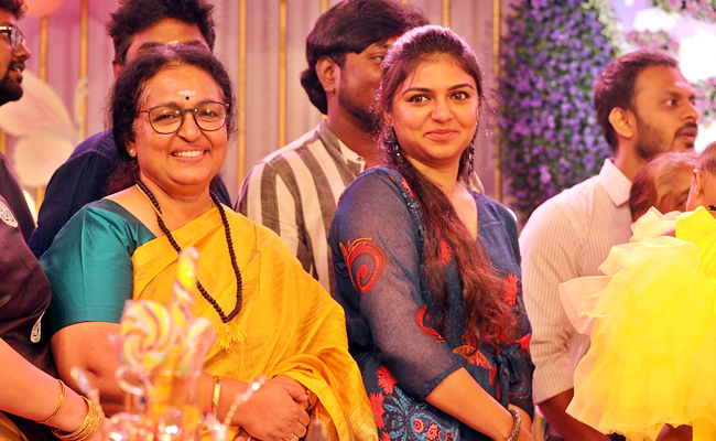 Yogi-Babu-Daughter-First-Birthday-16.jpg 22