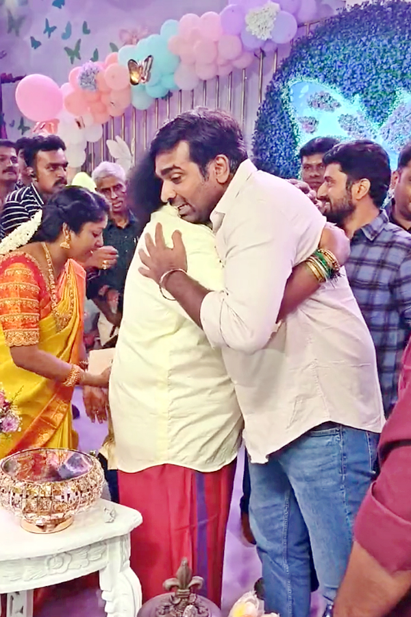 Yogi-Babu-Daughter-First-Birthday-27.jpg 4