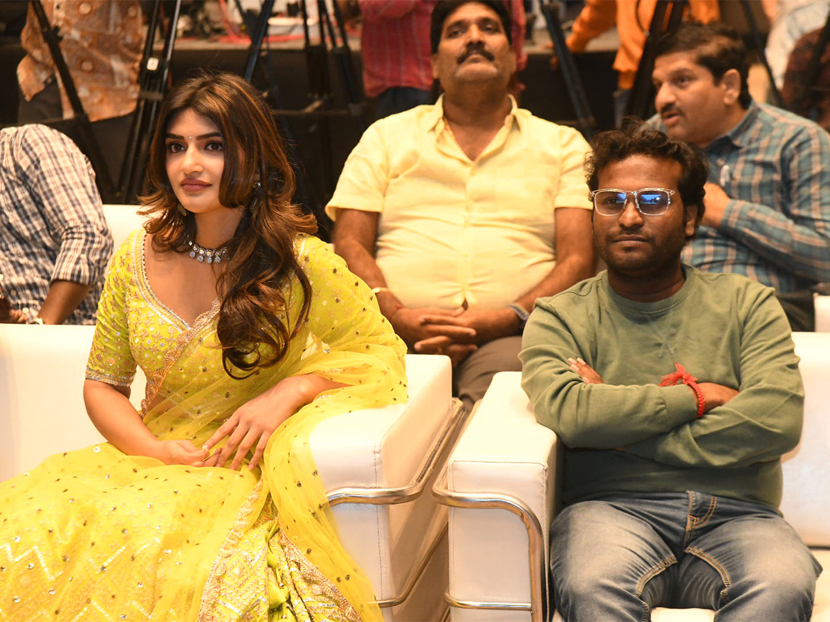 Aadikeshav_20Song_20Launch_20Photos-5.jpg 4