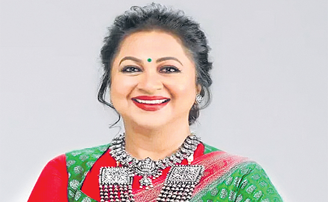 radhika.jpg