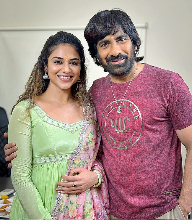 Mass_20Maharaja_20Ravi_20Teja_20New_20Movie_20Opening-9.jpg 9