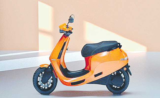 SCOOTY.jpg