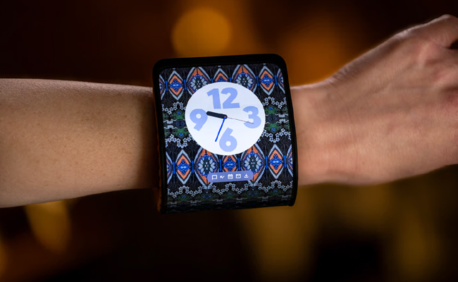 motorola-flexible-phone.jpg 1