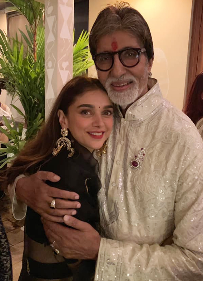 Aditi-Rao-Hydari-15.jpg 16