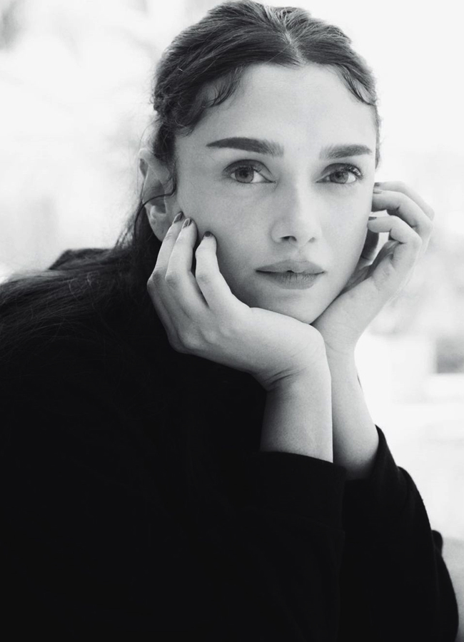Aditi-Rao-Hydari-29.jpg 30