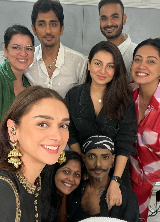 Aditi-Rao-Hydari-9.jpg 10