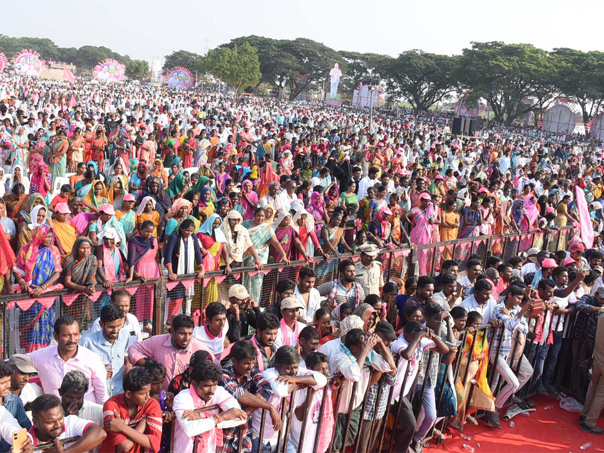 Praja_20Ashirvada_20Sabha_20in_20Paleru-11.jpg 11