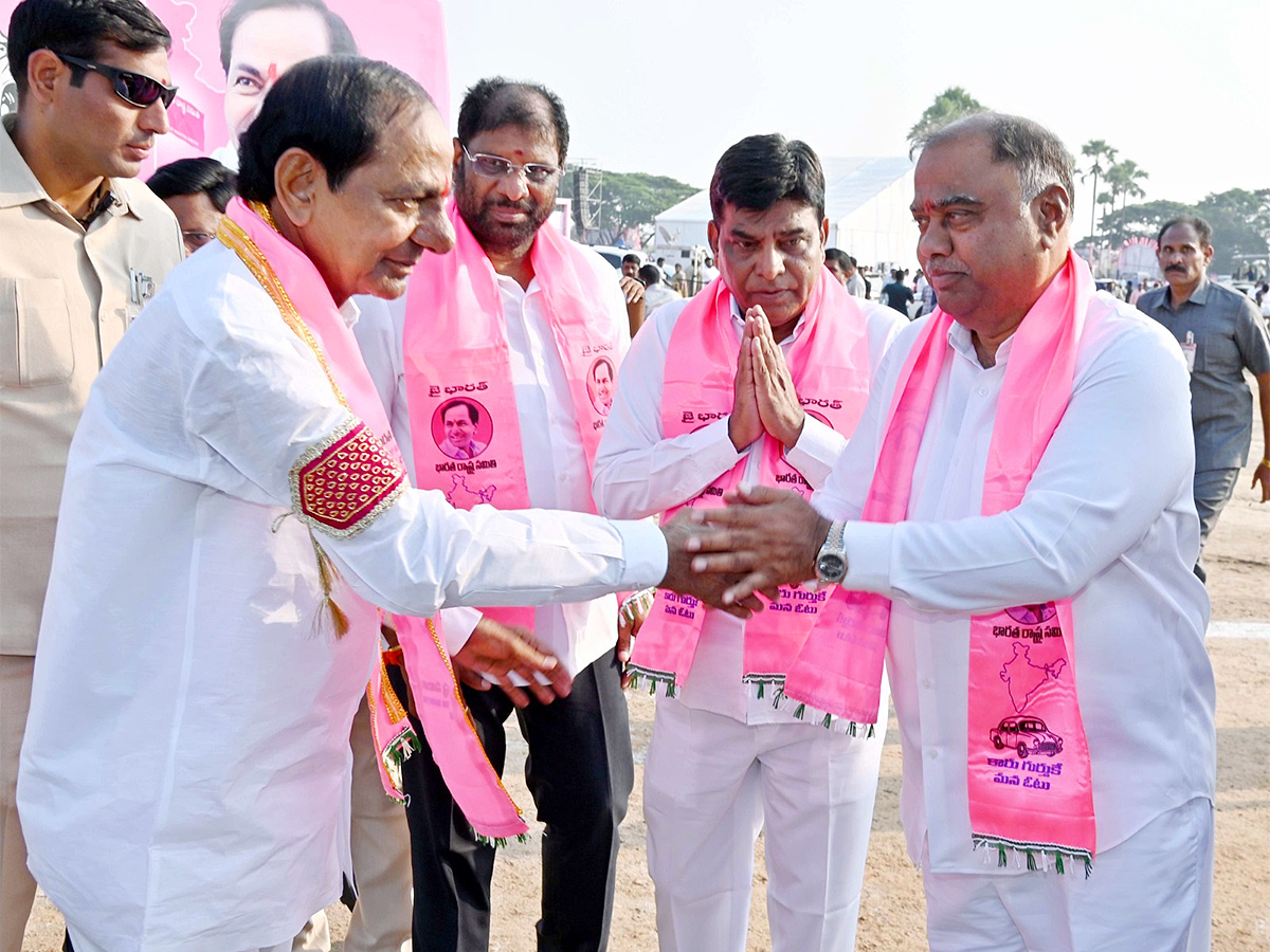 Praja_20Ashirvada_20Sabha_20in_20Paleru-9.jpg 9