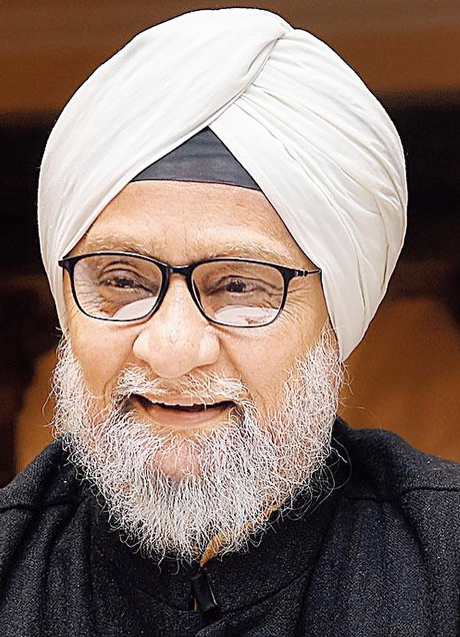 Bishan-Singh-Bedi-11.jpg 12