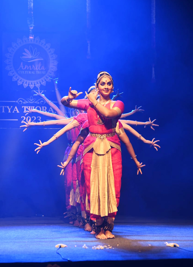 Natya-Thoranam-Kathak-6.jpg 7